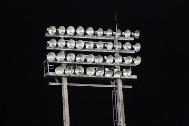 JOGO DO ABC E AMÉRICA É ADIADO POR PROBLEMAS EM TORRE DE ILUMINAÇÃO DO FRASQUEIRÃO