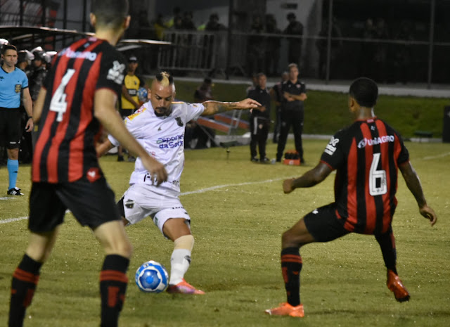 ABC PERDE PARA O VITÓRIA POR 3 X 0 NO FRASQUEIRÃO PELA SÉRIE B