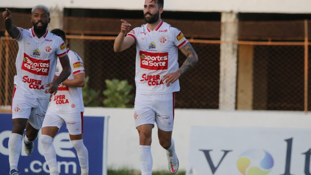 AMÉRICA VENCE POTIGUAR E RETOMA LIDERANÇA DO QUADRANGULAR