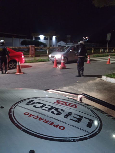 TRÊS SÃO PRESOS E 23 SÃO AUTUADOS POR DIRIGIR SOB EFEITO DE ÁLCOOL DURANTE FERIADO EM NATAL