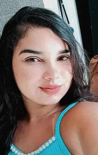 JOVEM DE 19 ANOS É MORTA A TIROS NO BAIRRO PLANALTO; FAMÍLIA DIZ QUE ELA RECEBIA AMEAÇAS DE UM EX-NAMORADO