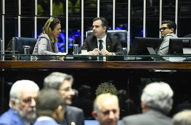 SENADO APROVA RETORNO DE EXAME TOXICOLÓGICO OBRIGATÓRIO PARA MOTORISTAS PROFISSIONAIS; TEXTO TAMBÉM ALTERA REGRAS PARA FISCALIZAÇÃO E SEGUROS OBRIGATÓRIOS