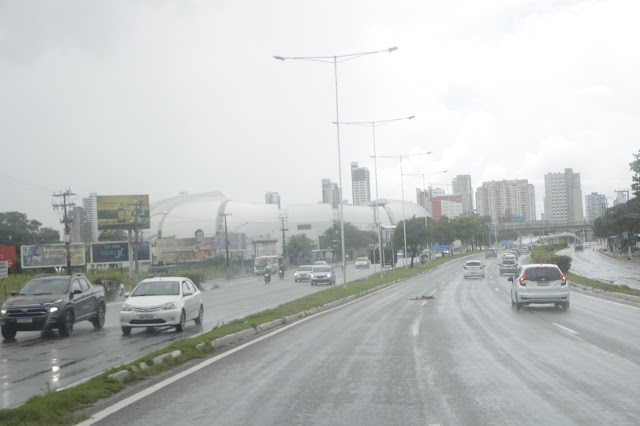 PREVISÃO PARA O FIM DE SEMANA COM CHUVAS EM DIVERSAS REGIÕES