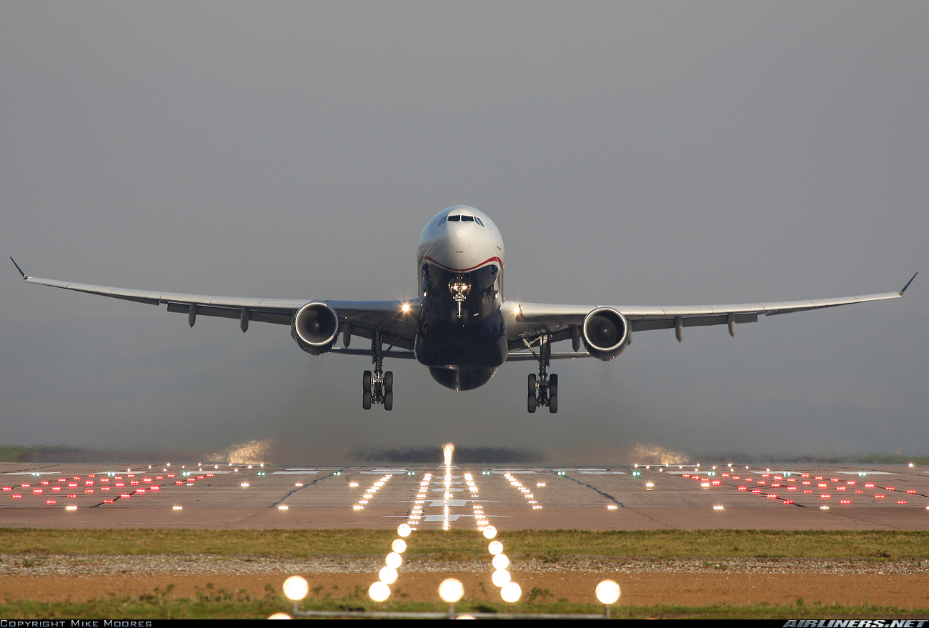 QUEIXAS DE BRASILEIROS SOBRE O TRANSPORTE AÉREO SUBIRAM 918%, DIZ SENACON