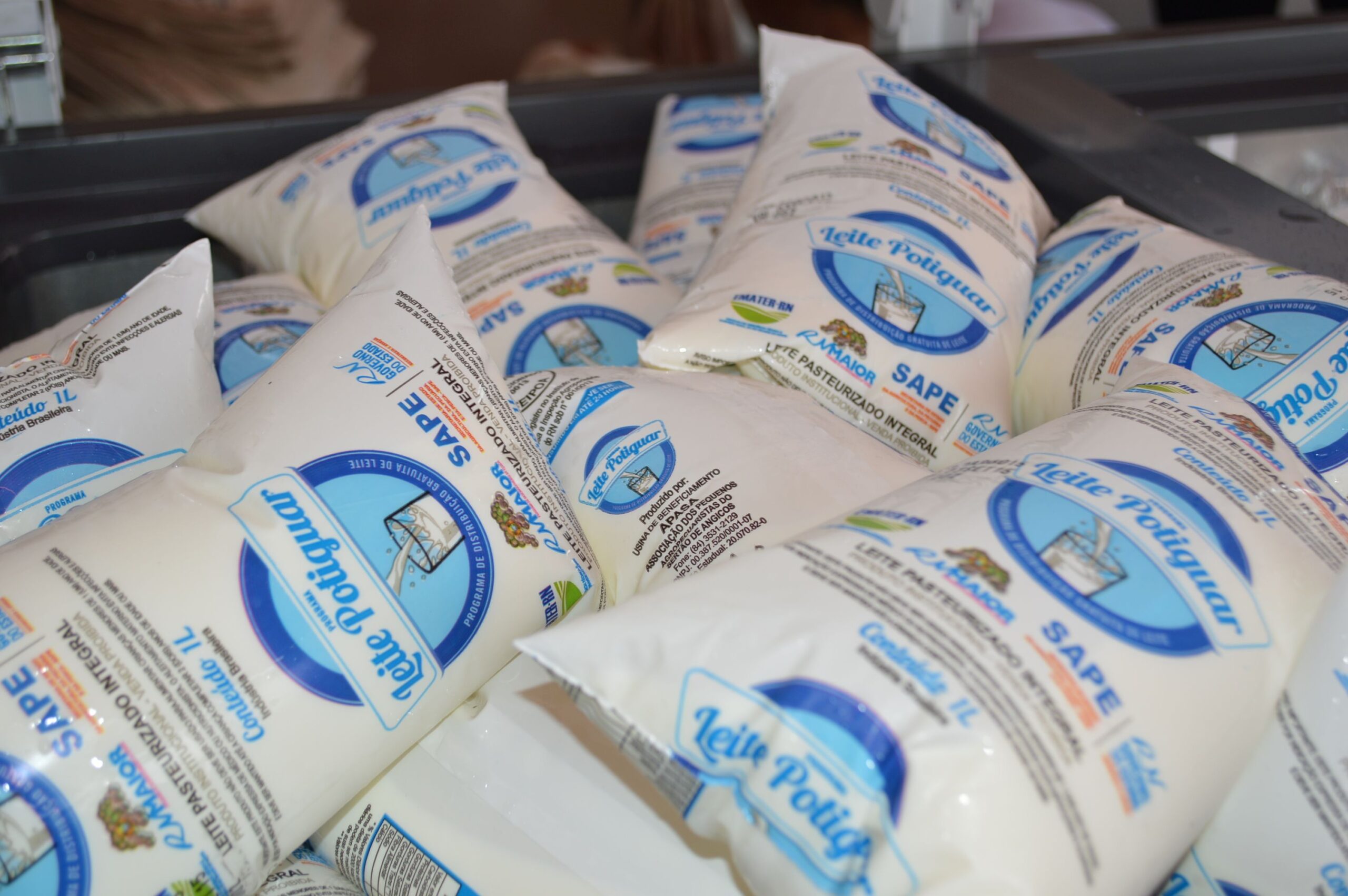 PROGRAMA LEITE POTIGUAR SUSPENDE FORNECIMENTO EM 22 CIDADES