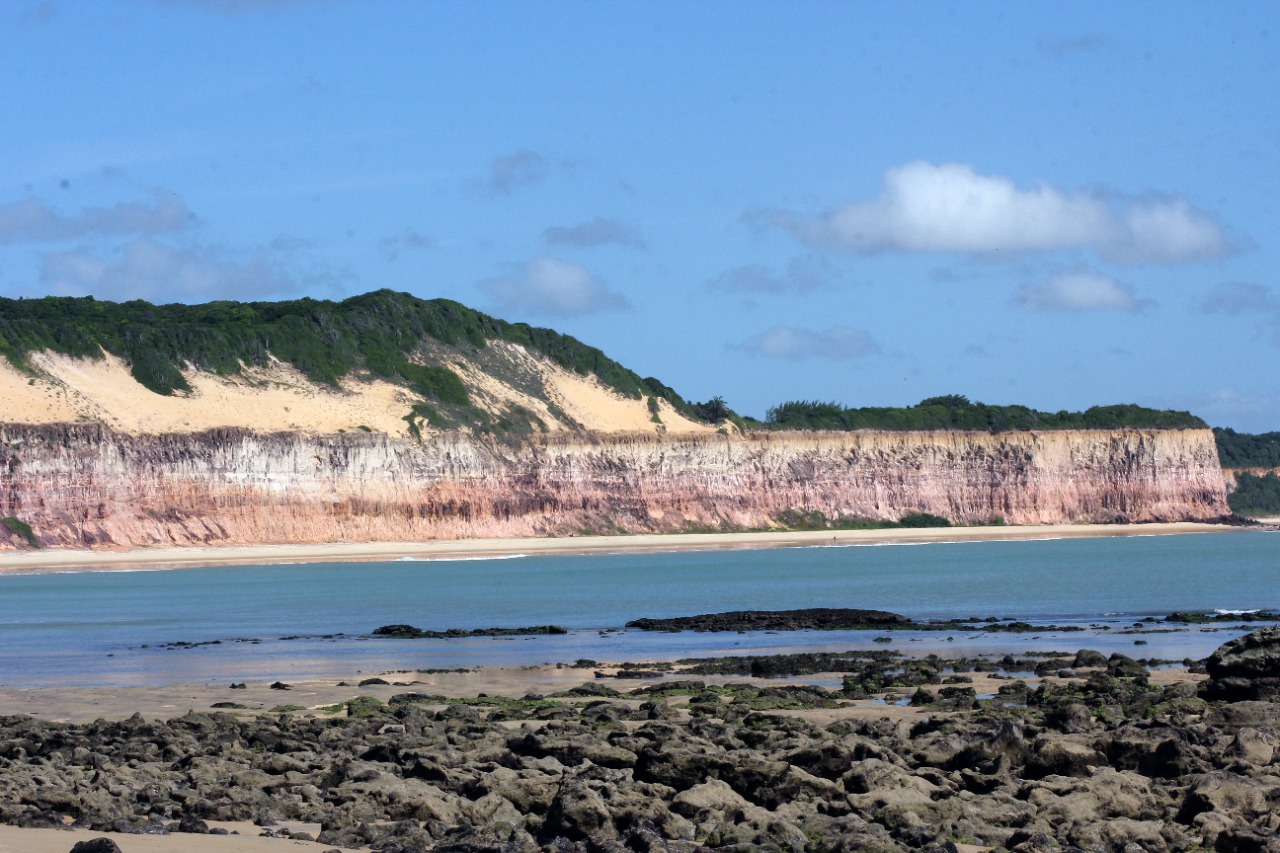 PROJETO DE LEI QUER TORNAR AS FALÉSIAS EM PATRIMÔNIO DO RN