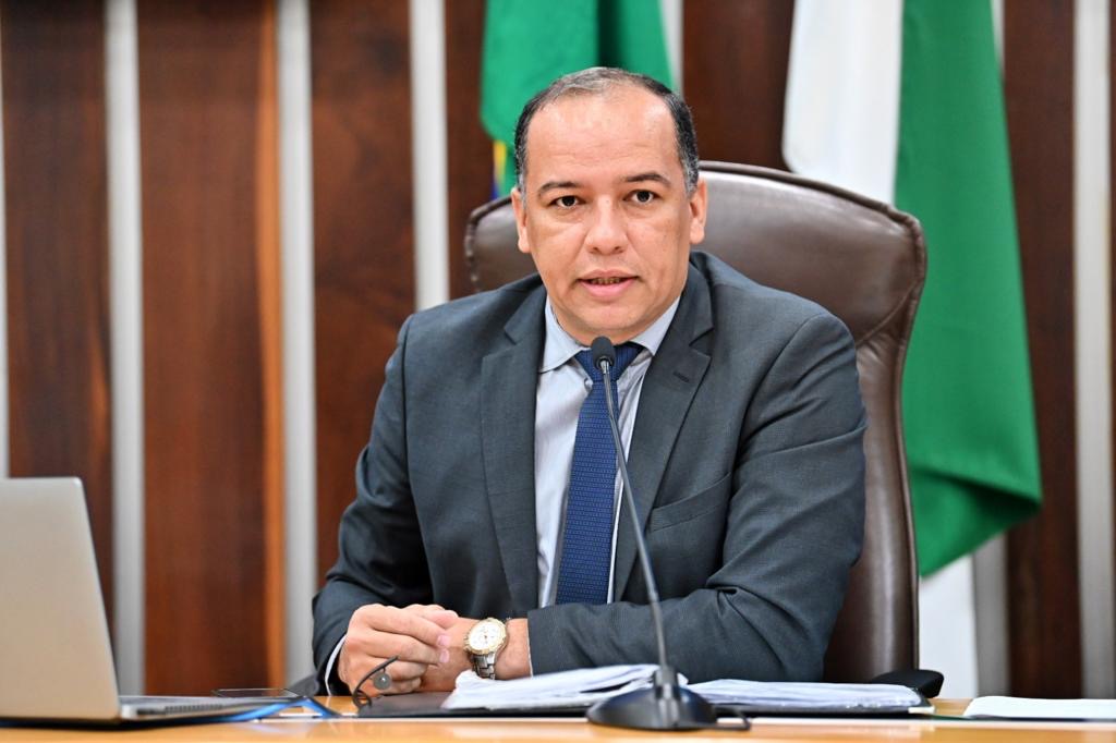 AGORA É LEI: DEPUTADO TAVEIRA JR DESTACA IMPORTÂNCIA DO AUXÍLIO-ALUGUEL A MULHERES VÍTIMAS DE VIOLÊNCIA DOMÉSTICA