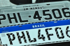 SENADORES DISCUTEM NESTA TERÇA PROJETO PARA QUE PLACAS DE VEÍCULOS VOLTEM A INFORMAR MUNICÍPIO