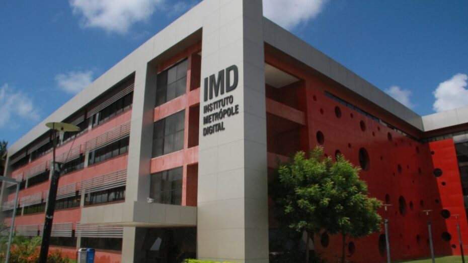 IMD OFERTA 70 VAGAS PARA CURSOS DE INCLUSÃO DIGITAL PARA IDOSOS