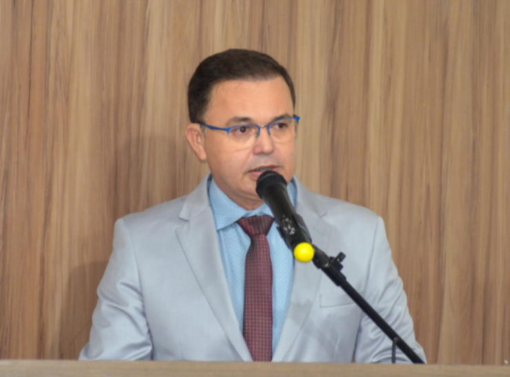 PREFEITO DE NOVA CRUZ É AMEAÇADO POR MEMBRO DO GRUPO DA OPOSIÇÃO