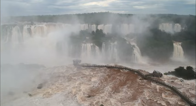 VÍDEO: CATARATAS DO IGUAÇU REGISTRAM VAZÃO DE MAIS DE 24 MILHÕES DE LITROS POR SEGUNDO, A MAIOR DOS ÚLTIMOS ANOS