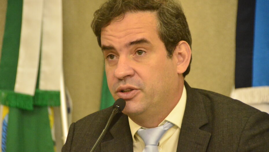 RN COMPROMETE MAIS DE 57% DA RECEITA COM FOLHA DO PESSOAL