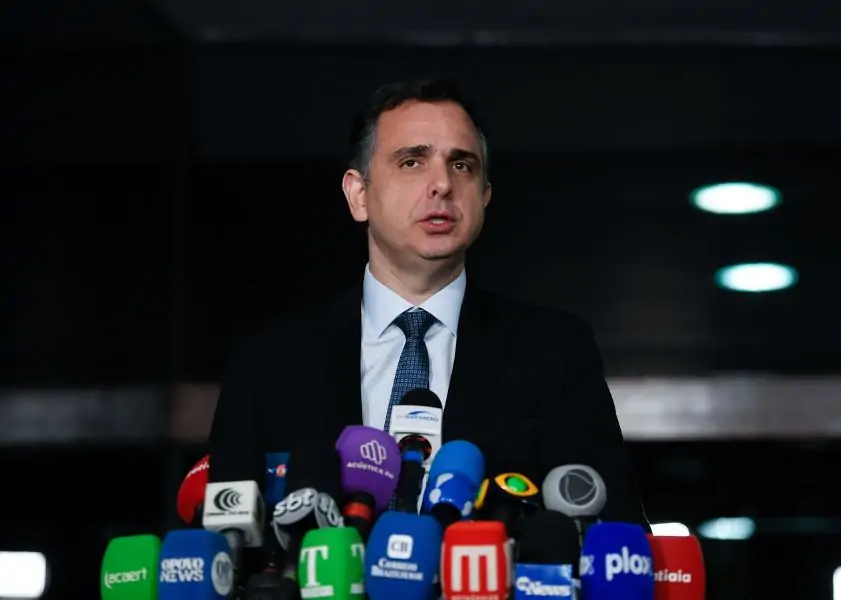 PEC QUE LIMITA MANDATOS DE MINISTROS DO STF A 15 ANOS É PROTOCOLADA NO SENADO; “NÃO É NADA IRRACIONAL”, DIZ PACHECO