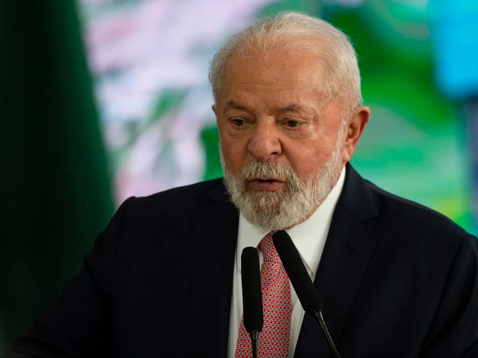 LULA SANCIONA LEI PARA COMPENSAR ESTADOS E MUNICÍPIOS POR PERDAS NO ICMS