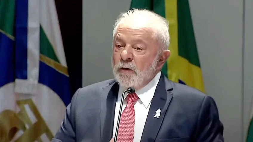 LULA DECIDE VETAR INTEGRALMENTE PROJETO QUE PRORROGA DESONERAÇÃO DE 17 SETORES