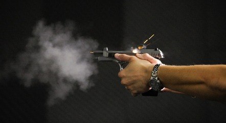 GOVERNO AUMENTA IMPOSTO DE ARMA, SPRAY DE PIMENTA E MUNIÇÃO DE 29,25% PARA ATÉ 55%