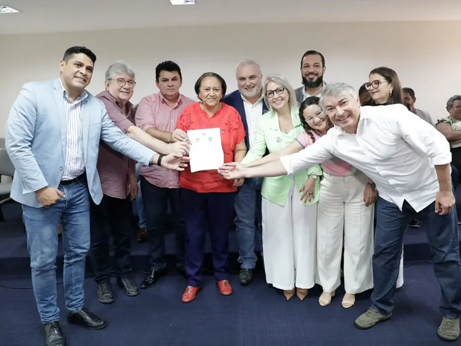 GOVERNO DO RN ANUNCIA APLICAÇÃO DE R$ 18 MILHÕES NA SAÚDE PARA CIRURGIAS DE BAIXA COMPLEXIDADE E ENTREGA DE EQUIPAMENTOS PARA AGRICULTURA FAMILIAR