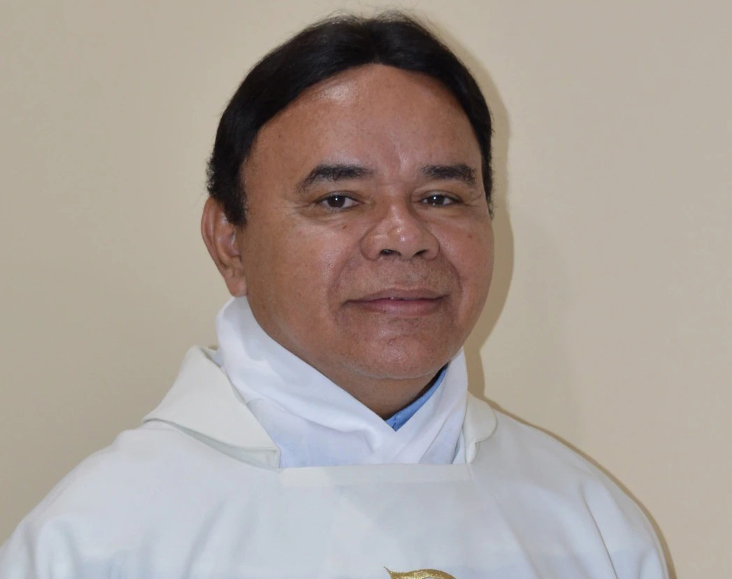 PADRE É ASSALTADO E AGREDIDO POR ASSALTANTES EM LAJES PINTADAS