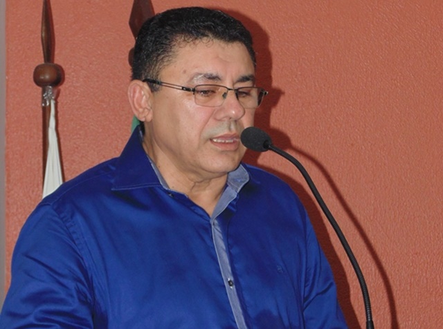 PESQUISA PIRÂMIDE/VÁRZEA/ESPONTÂNEA: GETÚLIO DISPARA COM 40% CONTRA 25% DE RÓGERES