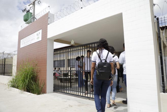 NO RN, PERÍODO PARA SOLICITAÇÃO DE VAGAS NO ENSINO MÉDIO INTEGRAL SEGUE ATÉ O DIA 15