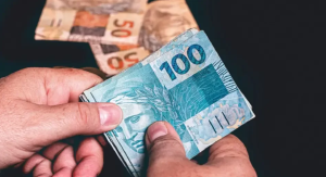 SALÁRIO MÍNIMO COM VALOR REAJUSTADO PASSA A SER PAGO A PARTIR DESTA SEMANA