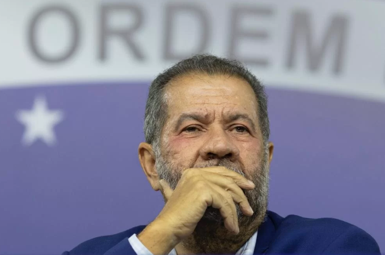 MINISTRO DA PREVIDÊNCIA SOCIAL  DIZ QUE FILA DO INSS ‘NUNCA VAI ACABAR’