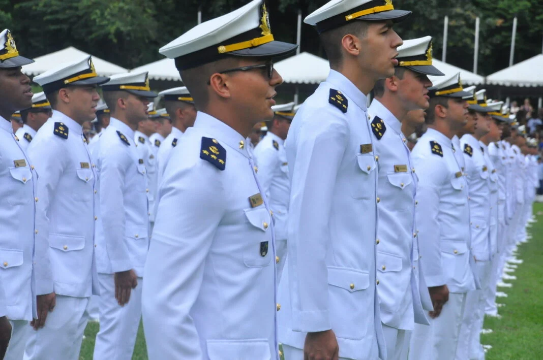 MARINHA ABRE SELEÇÃO PARA 81 VAGAS DE OFICIAIS TEMPORÁRIOS NO RN; VEJA