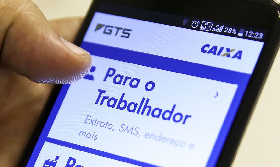GOVERNO DIVULGA DATAS PARA SAQUE-ANIVERSÁRIO DO FGTS EM 2024. CONFIRA CALENDÁRIO