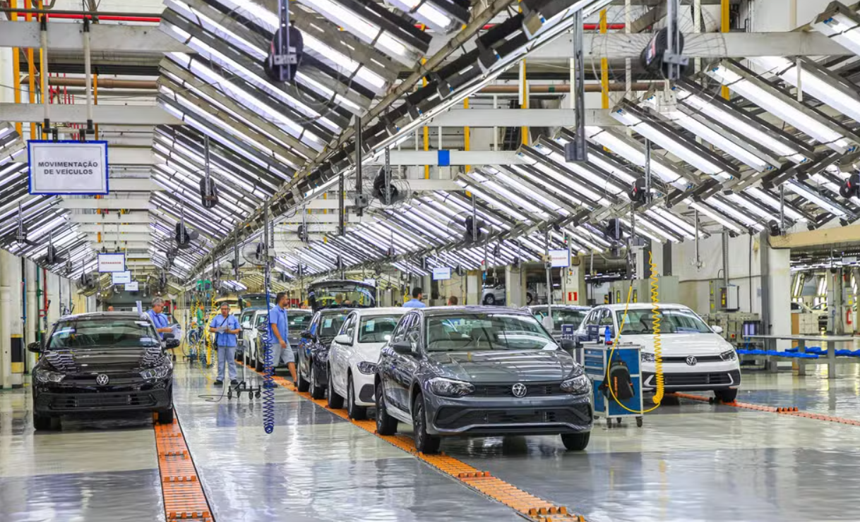 VOLKSWAGEN ANUNCIA R$ 9 BILHÕES EM NOVOS INVESTIMENTOS NO PAÍS E LANÇAMENTO DE 16 NOVOS MODELOS ATÉ 2028