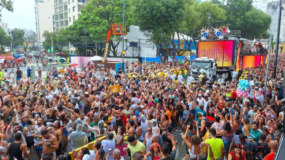 TENTATIVAS DE FRAUDES ONLINE NO CARNAVAL PODEM ULTRAPASSAR R$ 100 MILHÕES