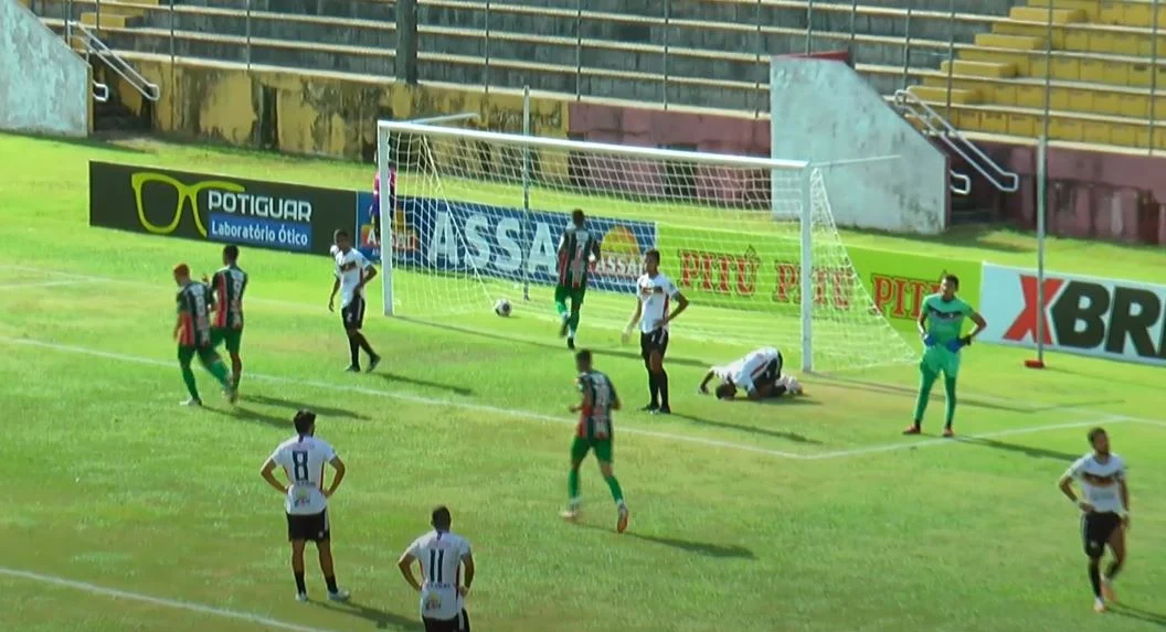 BARAÚNAS GOLEIA GLOBO POR 4 A 0 NO CAMPEONATO POTIGUAR