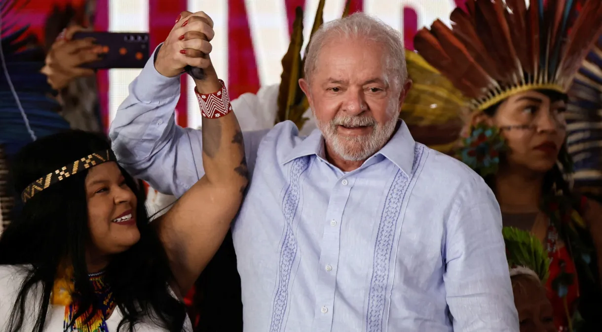 LULA ASSINA DEMARCAÇÃO DE MAIS DUAS TERRA INDÍGENAS