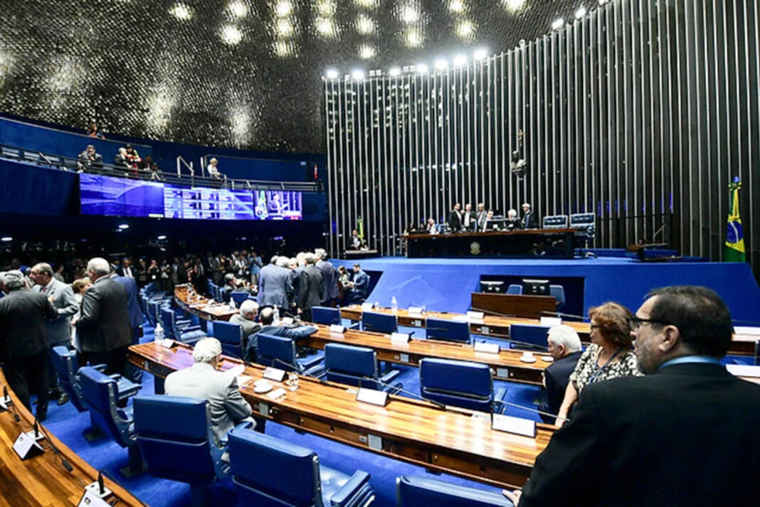 CCJ DO SENADO APROVA PROJETO QUE PERMITE INSTALAÇÃO DE CASSINOS E LEGALIZA JOGO DO BICHO