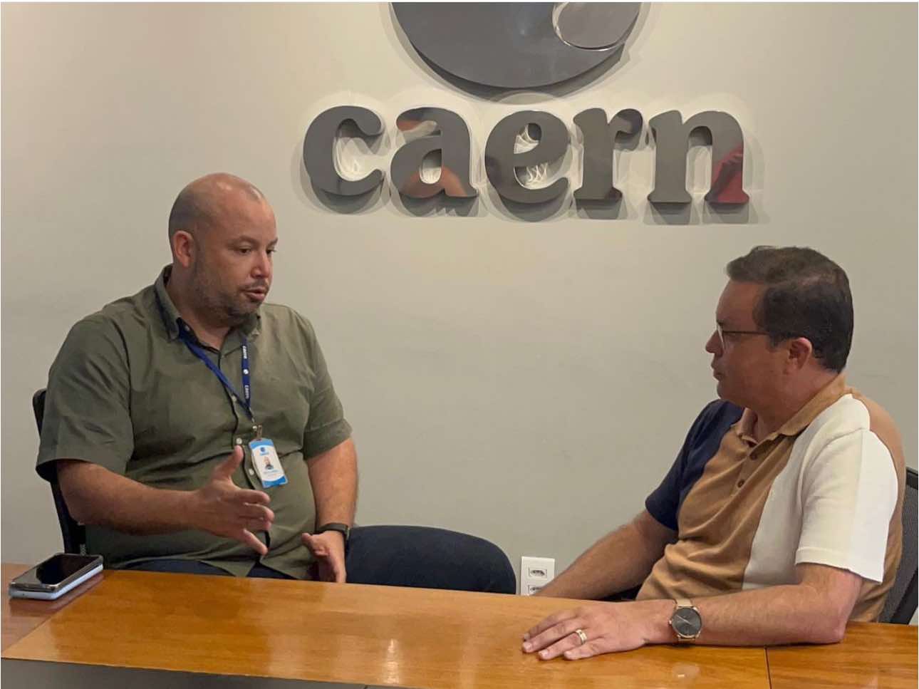 PREFEITO FLAVIO DE BEROI SE REÚNE COM DIREÇÃO ESTADUAL DA CAERN PARA SOLUCIONAR FALTA DE ÁGUA EM NOVA CRUZ