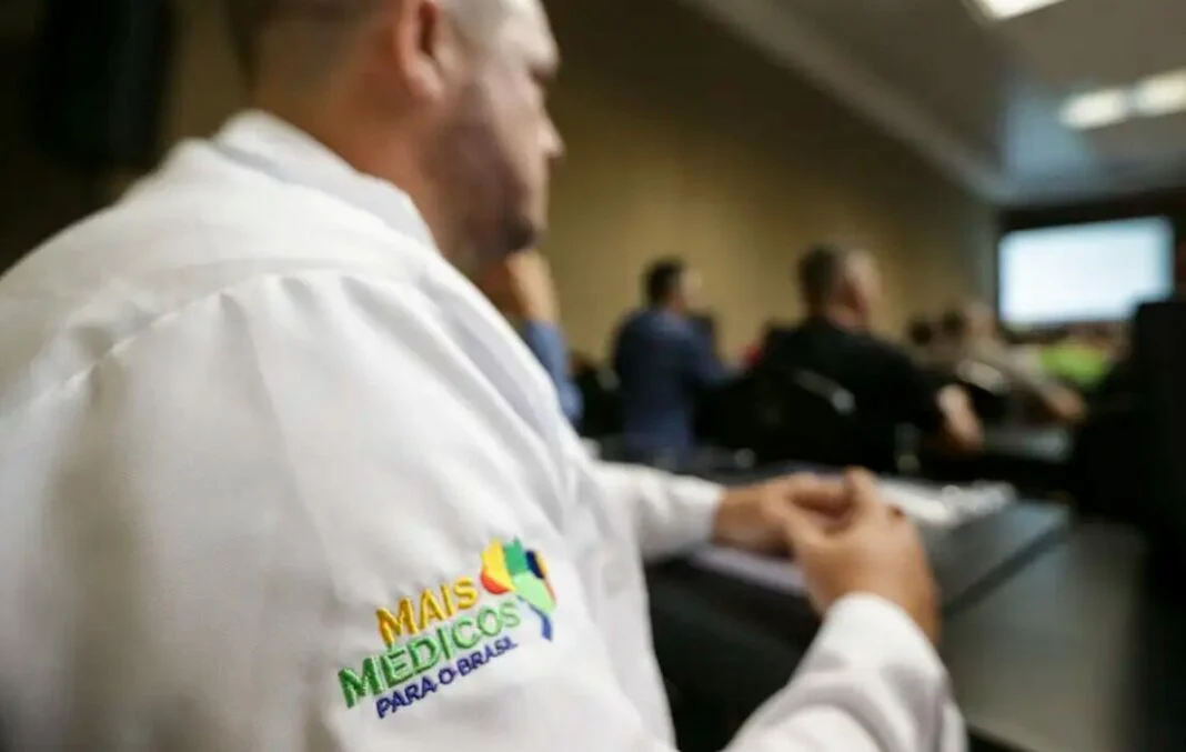 MAIS MÉDICOS: 95% DAS NOVAS VAGAS SÃO OCUPADAS POR FORMANDOS NO BRASIL