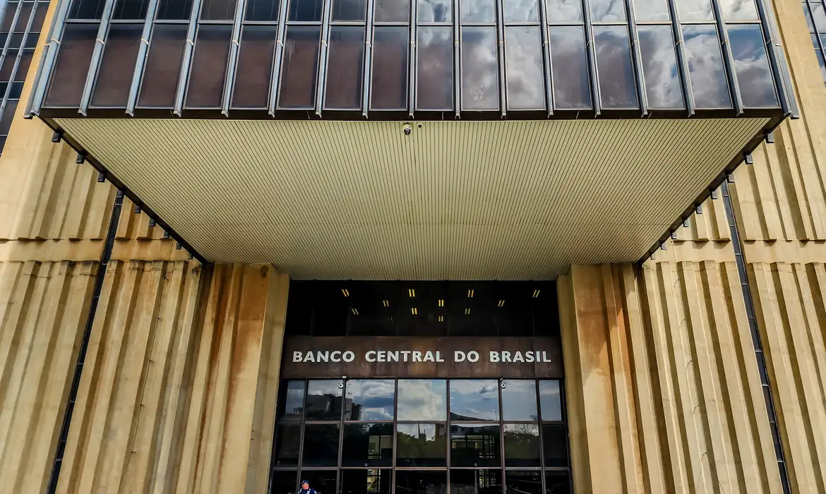 BANCO CENTRAL AMPLIA EXIGÊNCIAS PARA INSTITUIÇÕES PARTICIPAREM DO PIX