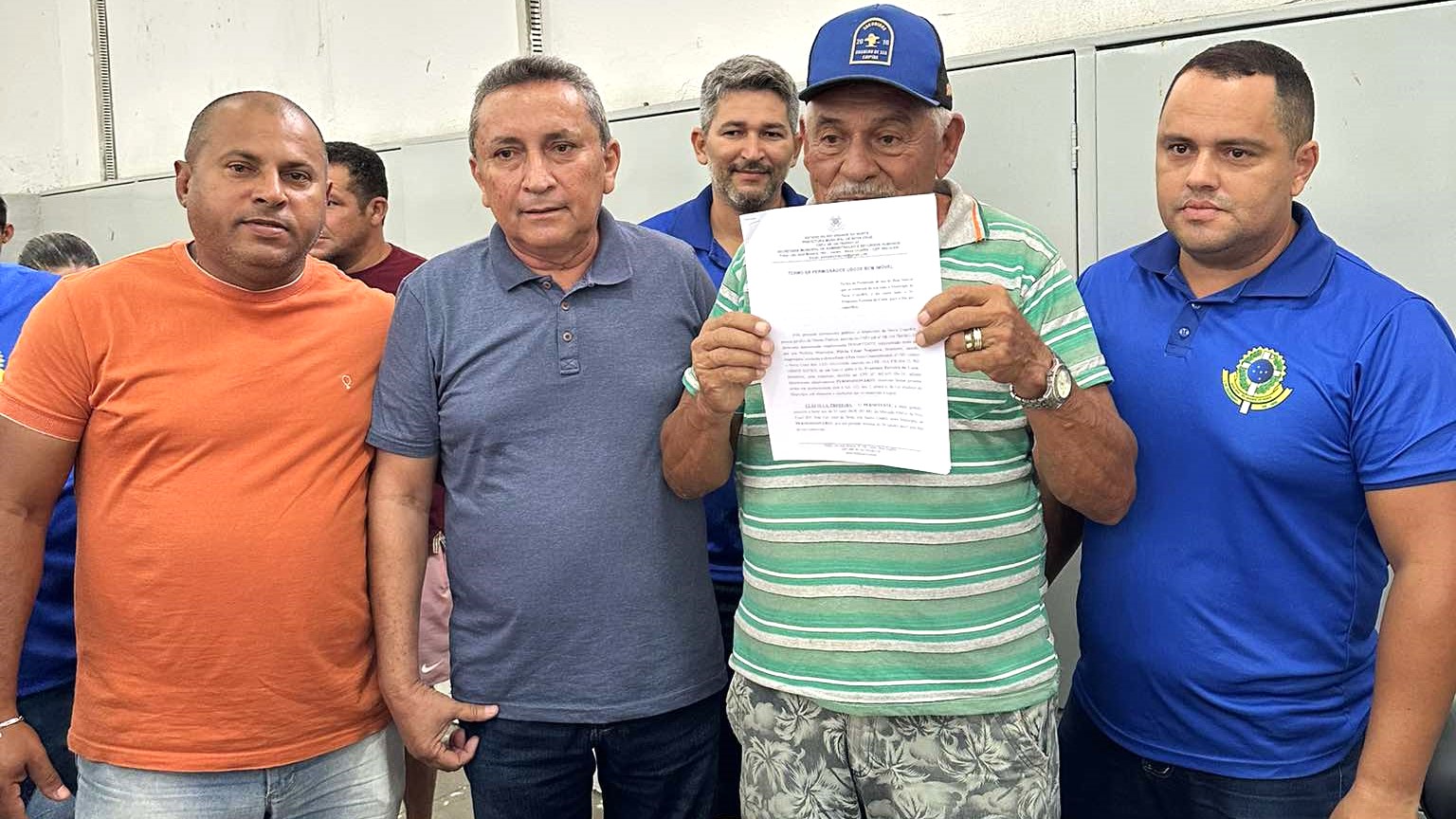 GESTÃO FLAVIO DE BEREOI ENTREGA SETOR DO MERCADO PÚLBICO COM BOXES TOTALMENTE REFORMADOS AOS COMERCIANTES DE NOVA CRUZ