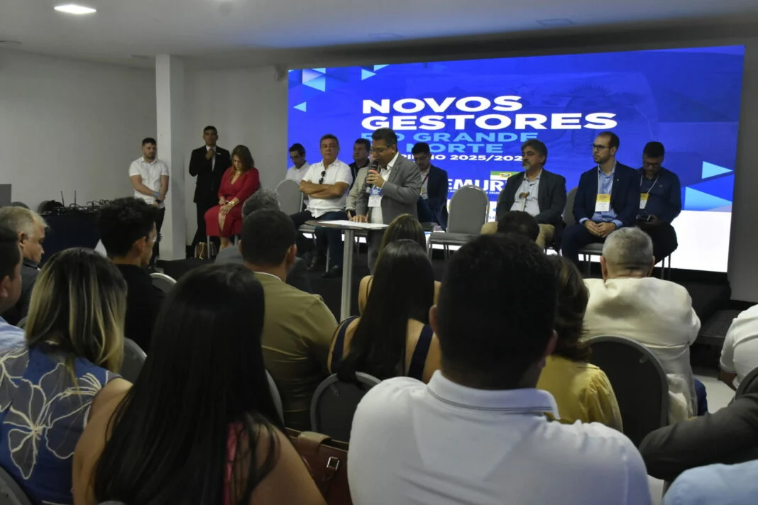 MUNICÍPIOS DO RN DISCUTEM DESAFIOS PARA PRÓXIMOS PREFEITOS