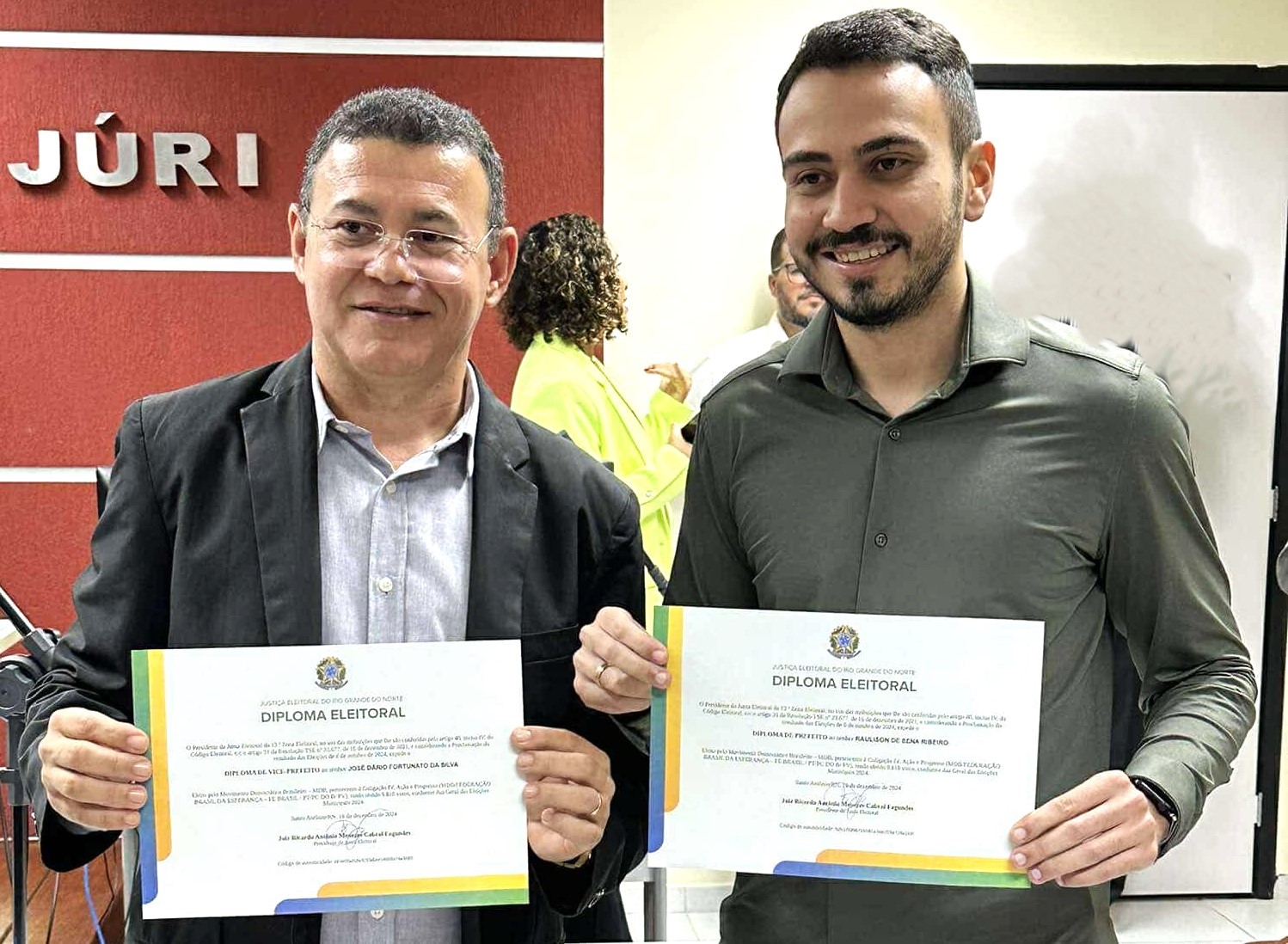 REELEITOS COM UMA VOTAÇÃO HISTÓRICA, RAULISON E DÁRIO SÃO DIPLOMADOS EM SANTO ANTÔNIO/RN