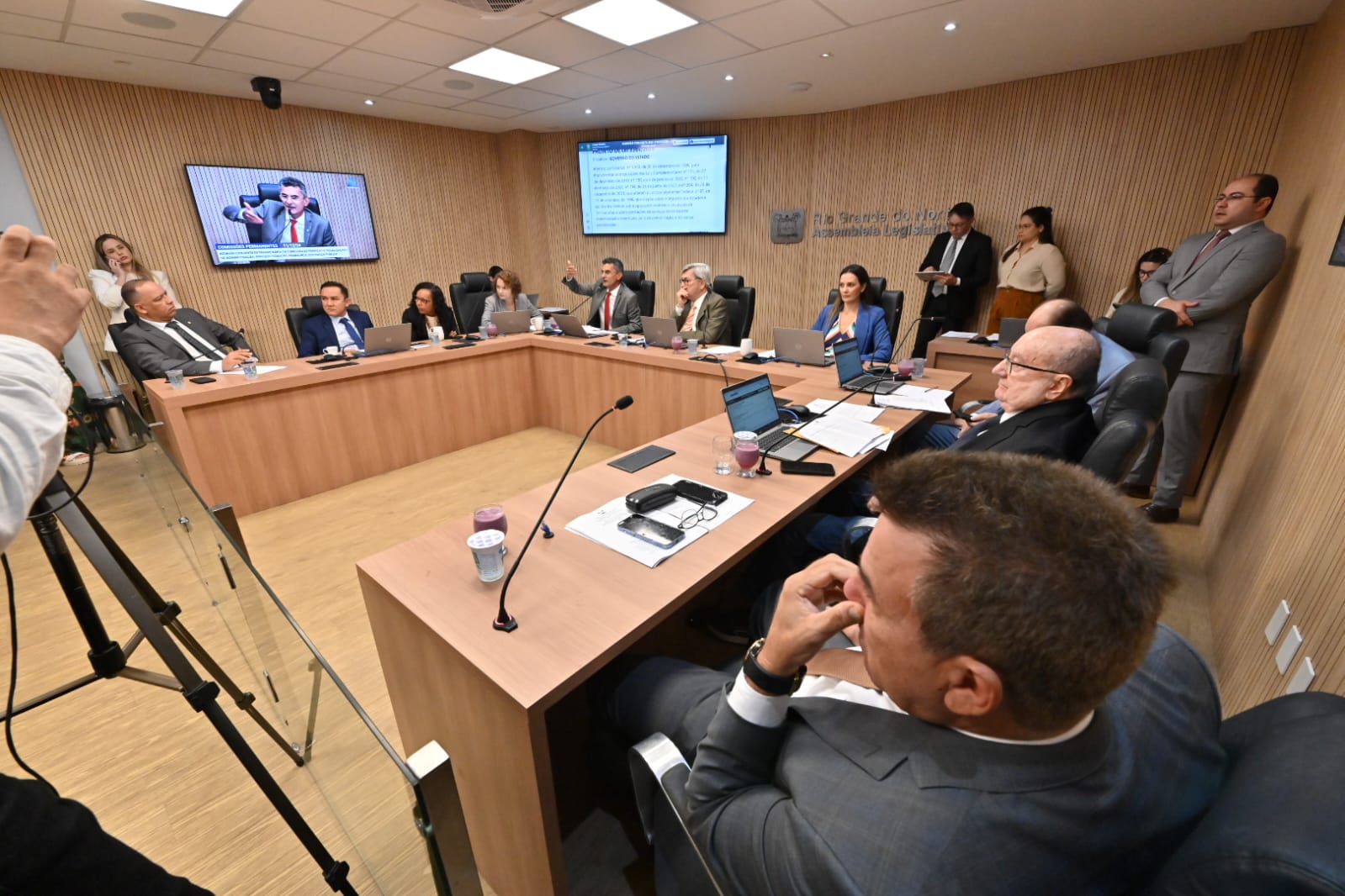 COMISSÕES DA ALRN APROVAM RELATÓRIOS CONTRA AUMENTO DO ICMS; VEJA VOTOS DOS DEPUTADOS