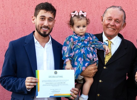JUSTIÇA ELEITORAL DIPLOMA FLAVIANO LISBOA PARA SEU 2º MANDATO COMO PREFEITO DE PASSA E FICA