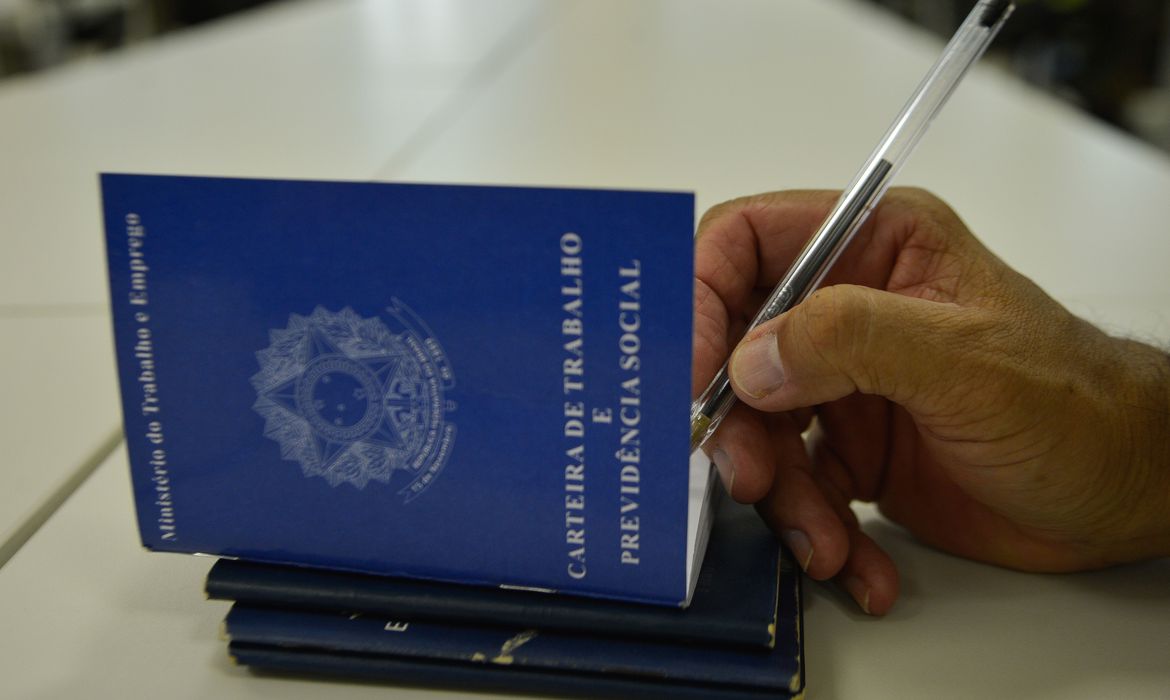 STF FORMA MAIORIA PARA RECONHECER CONSTITUCIONALIDADE DO TRABALHO ITERMITENTE