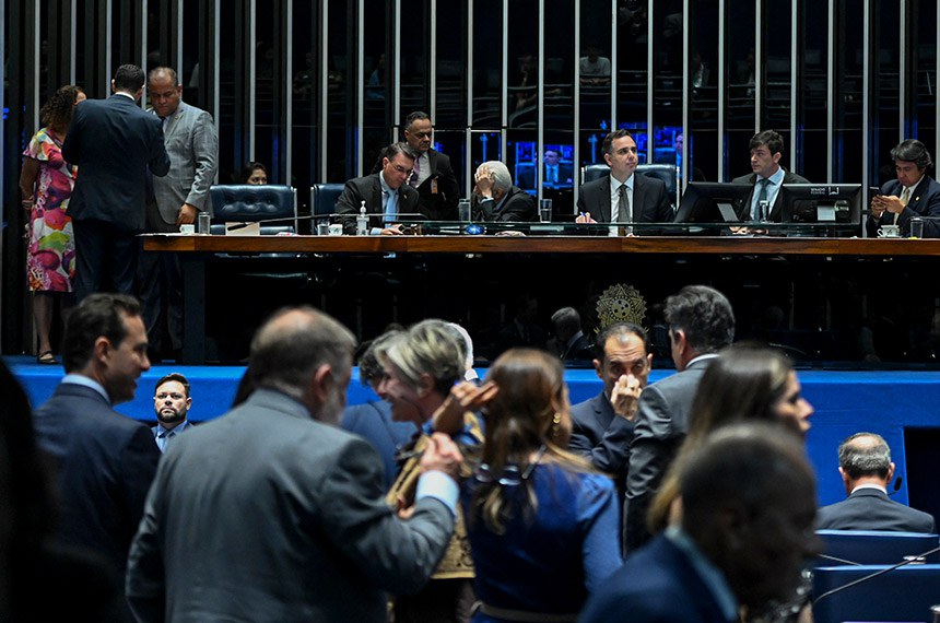 SENADO APROVA MARCO REGULATÓRIO DA INTELIGÊNCIA ARTIFICIAL NO BRASIL; VEJA DETALHES