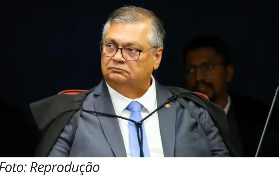 DINO SUSPENDE PAGAMENTO DE R$ 4,2 BILHÕES EM EMENDAS E PEDE PARA PF INVESTIGAR TRANSPARÊNCIAS