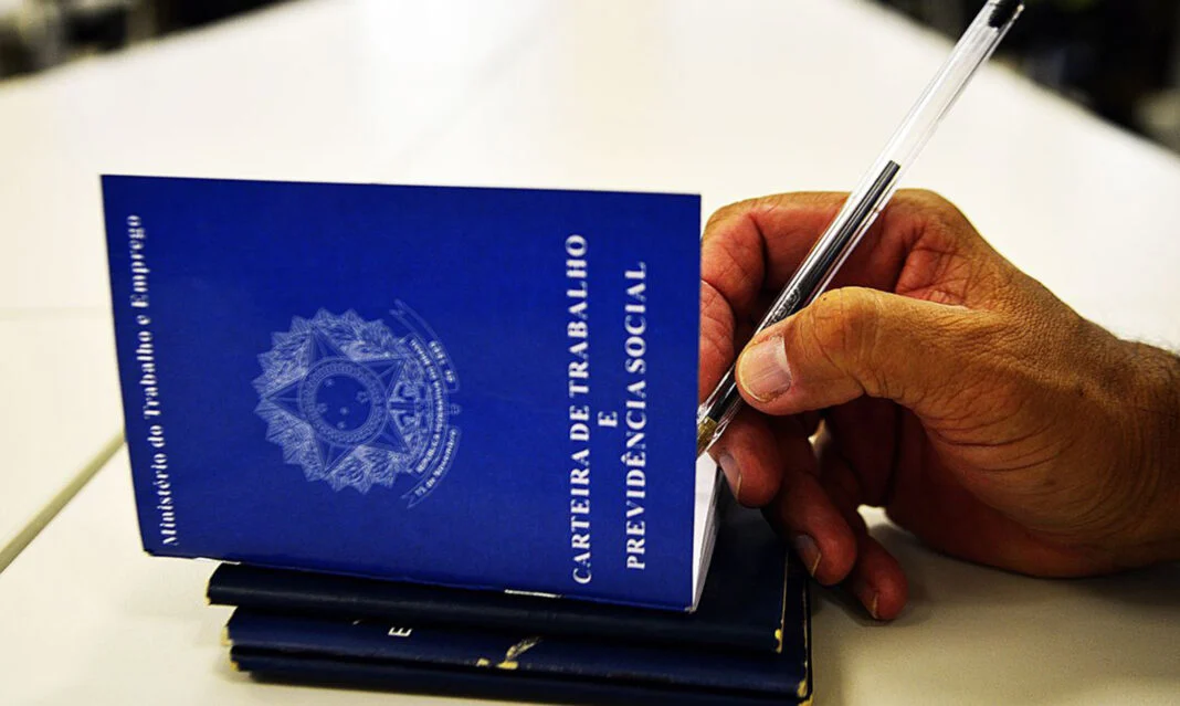EMPREGO FORMAL NO RN BATE RECORDE HISTÓRICO EM 2024, COM CRESCIMENTO DE 52,6%