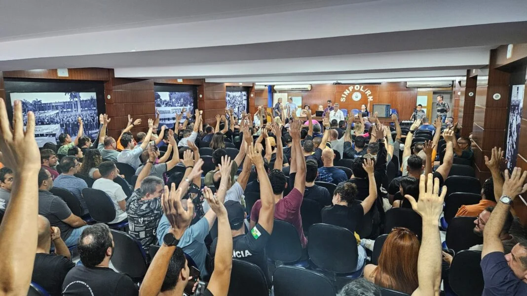 POLICIAIS CIVIS DO RN ACATAM PROPOSTA E PROMETEM MOBILIZAÇÃO CASO GOVERNO NÃO CUMPRA ACORDO