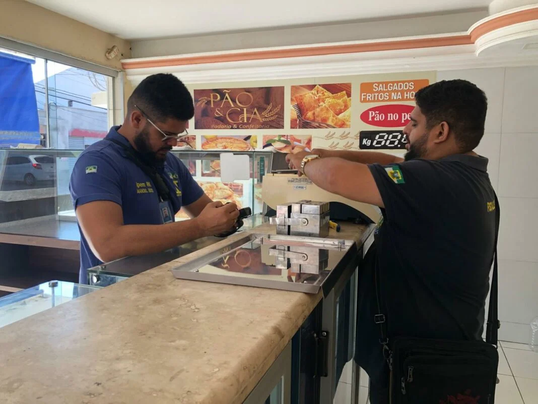 VENDA INCORRETA DE PÃO FRANCÊS FOI IRREGULARIDADE MAIS COMUM EM 2024, DIZ IPEM/RN