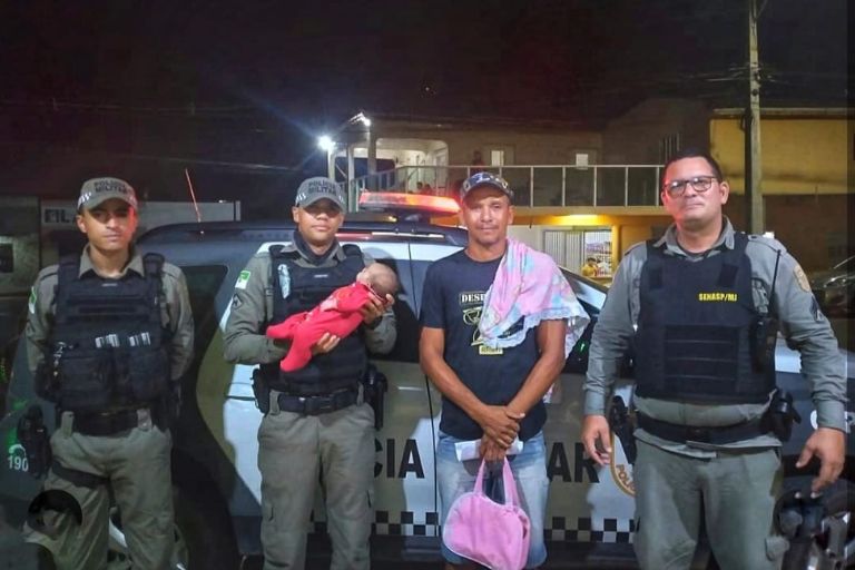 POLICIAIS MILITARES SALVAM BEBÊ DE 27 DAIS ENGASGADA EM CEARÁ-MIRIM