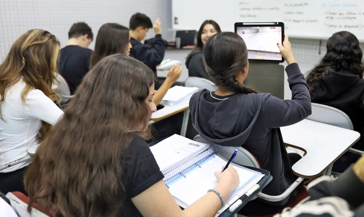 FIES 2025: INSCRIÇÕES TERMINAM NESTA SEXTA-FEIRA (7)