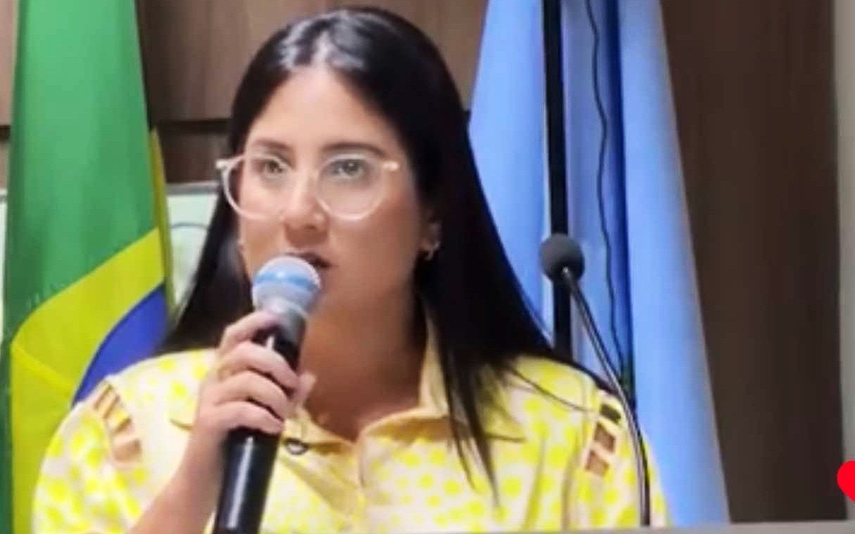 “O FUTURO DE SÍTIO NOVO SE CONSTRÓI COM TRABALHO, UNIÃO E AMOR”, DISSE PREFEITA ANDREZZA BRASIL NA MENSAGEM ANUAL